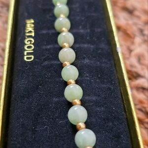 14k/ Jade Bracelet